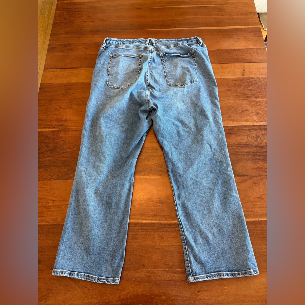 Good American Straight Leg Ankle Jeans - Picture 2 of 8